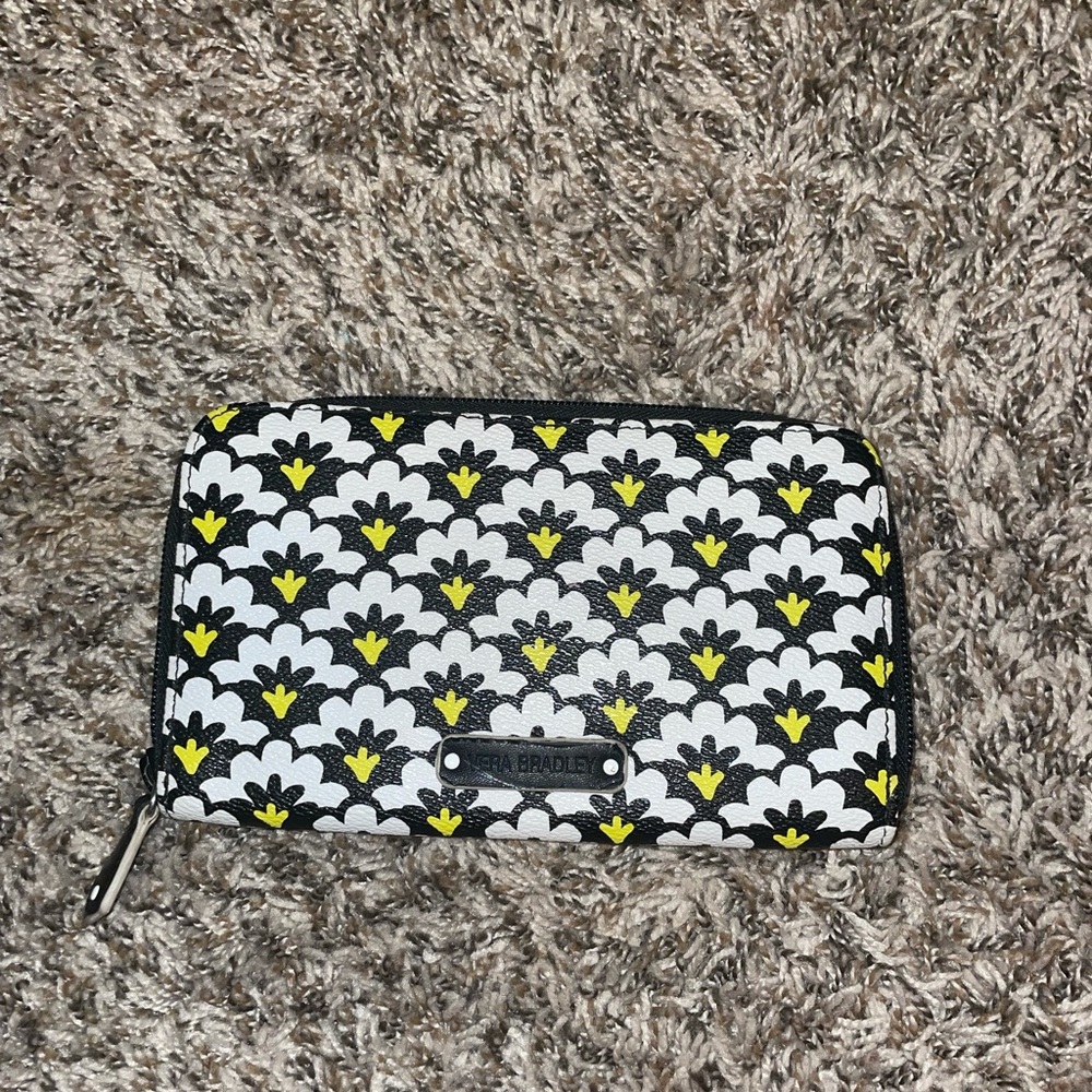 VERA BRADLEY WALLET